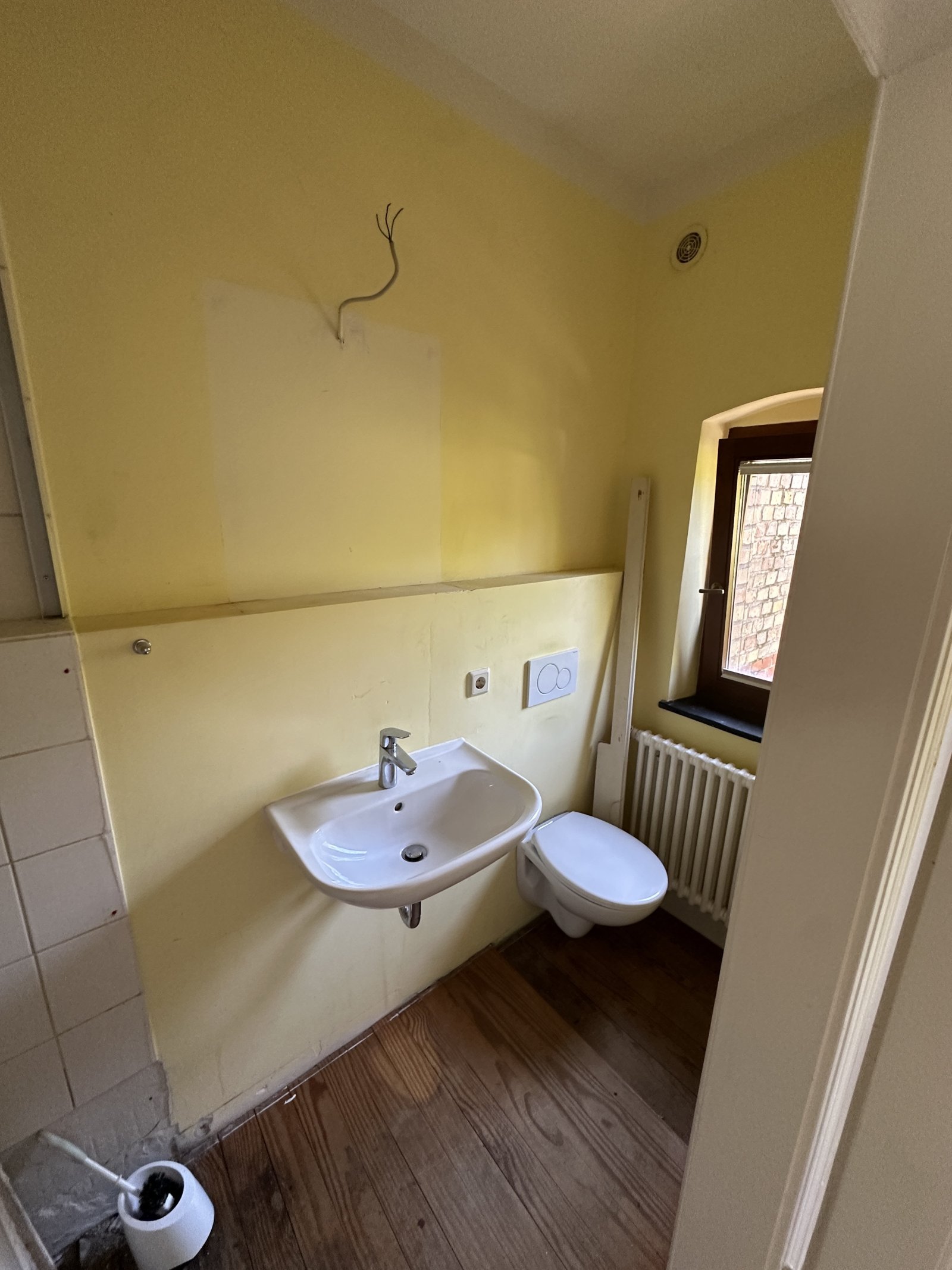 OG-Bad bei einem ZimmerJPG