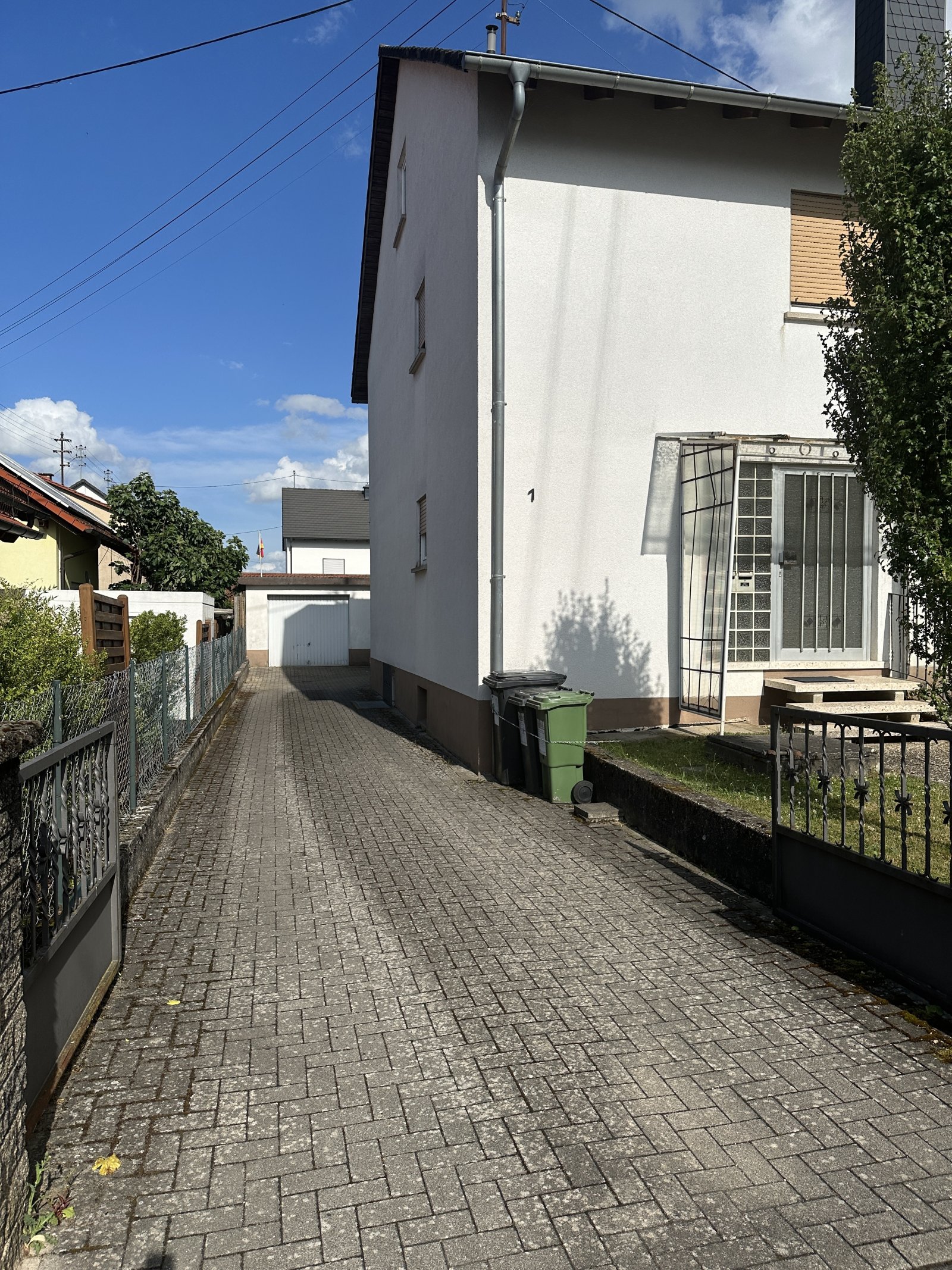 Hofeinfahrt