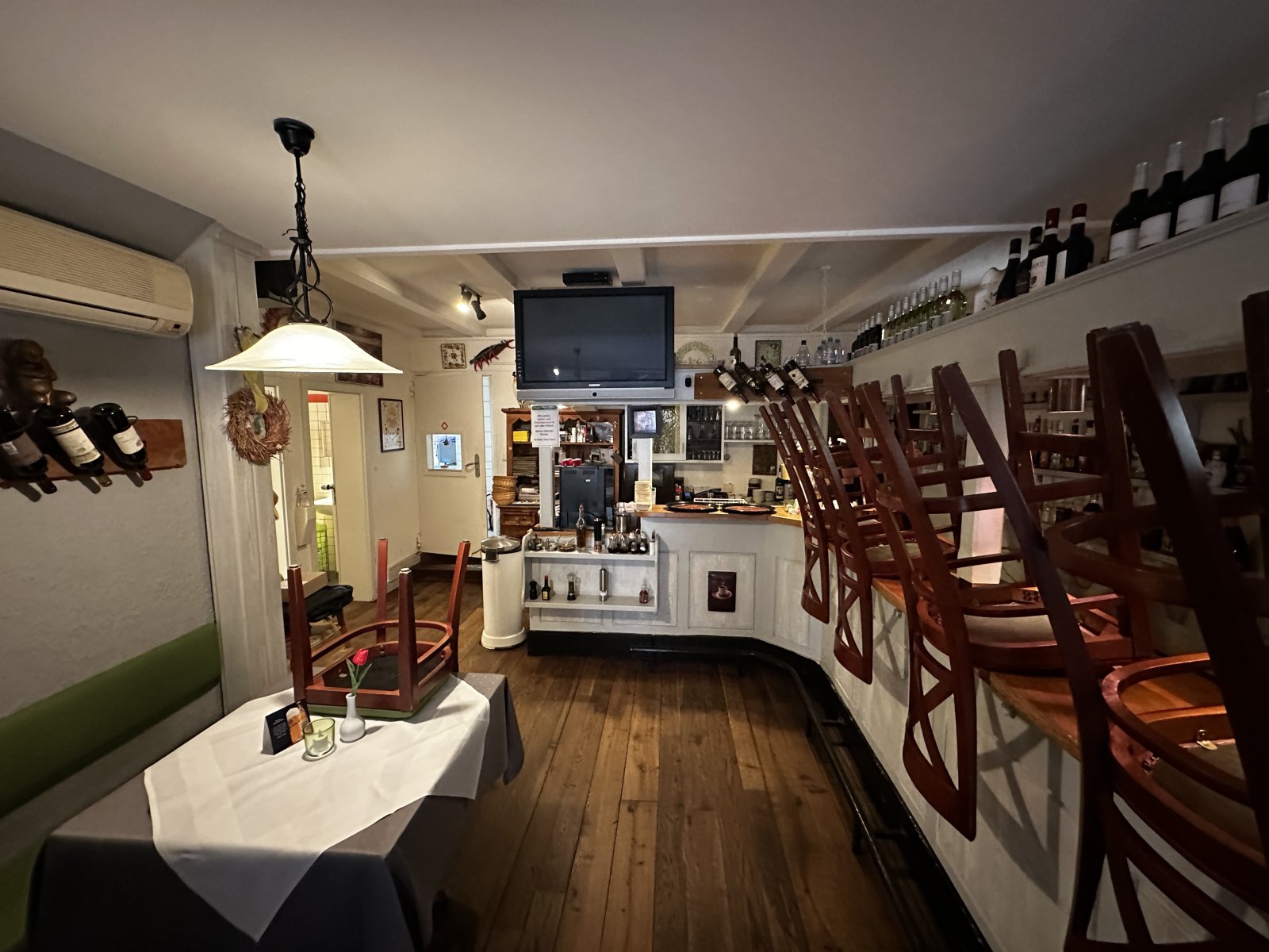 Gaststätte-Theke