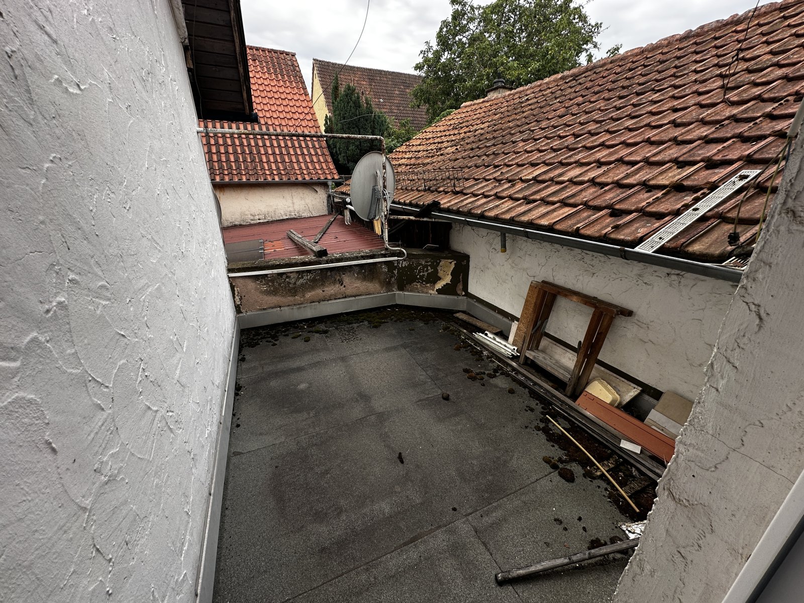 EG-Küche-Balkon