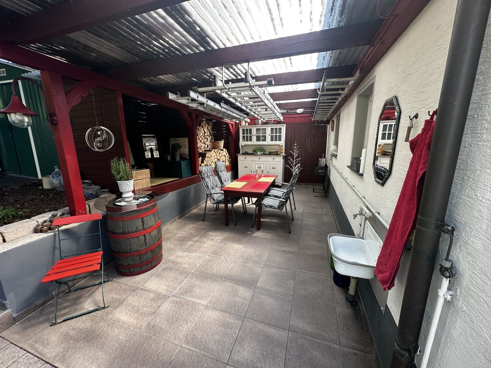 Carport/Freisitz