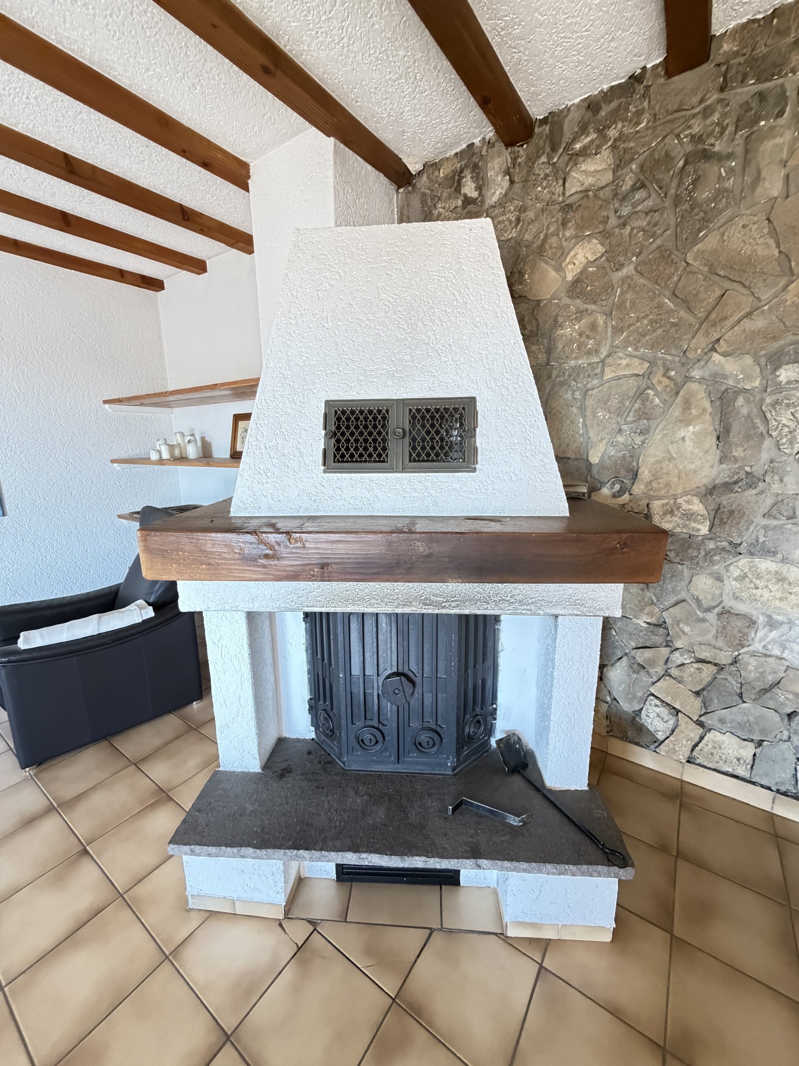 Kamin Kamin