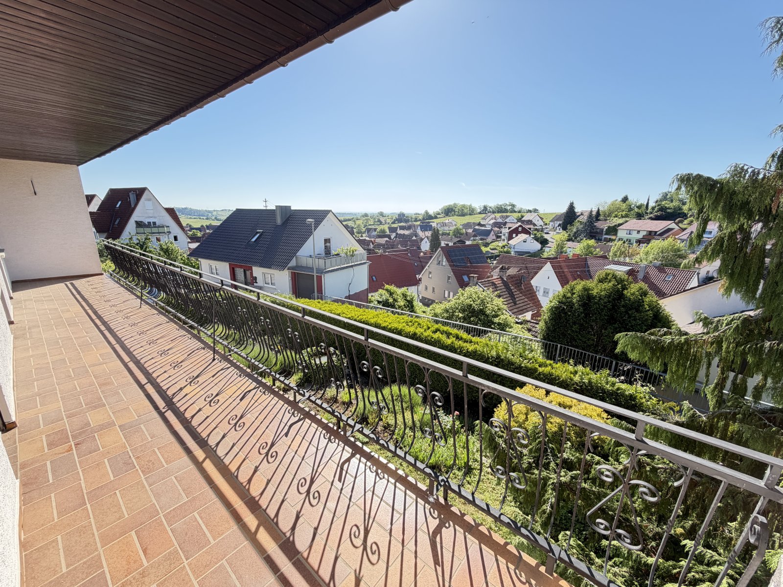 OG-Balkon und Blick OG-Balkon und Blick