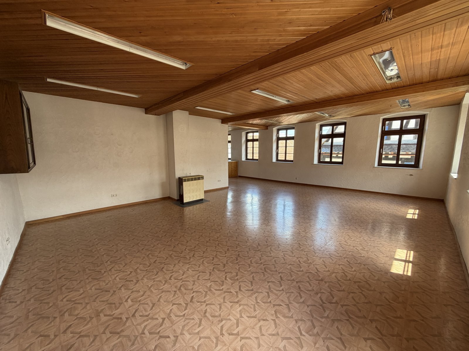 OG-ehem. Schulsaal OG-ehem. Schulsaal