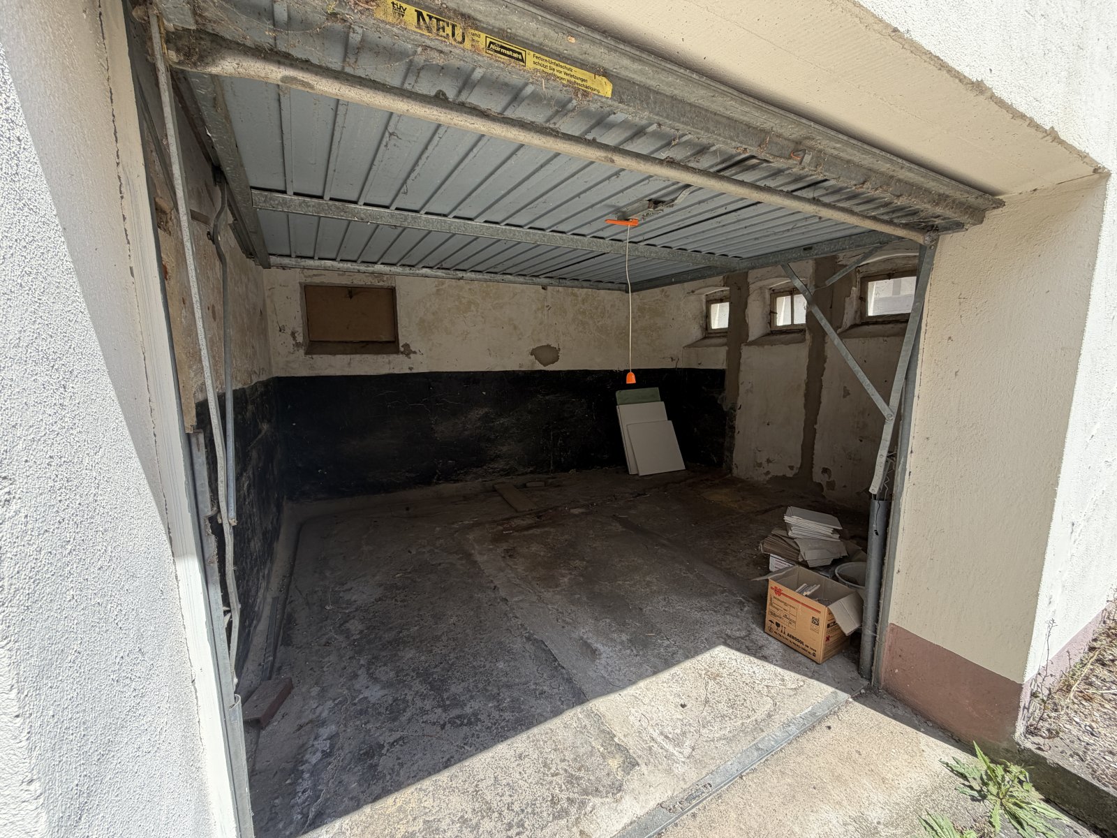 Garage Garage