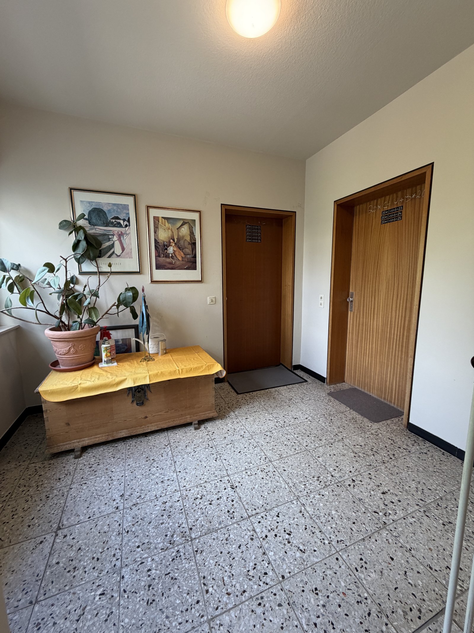 Hausflur zur Wohnung Hausflur zur Wohnung