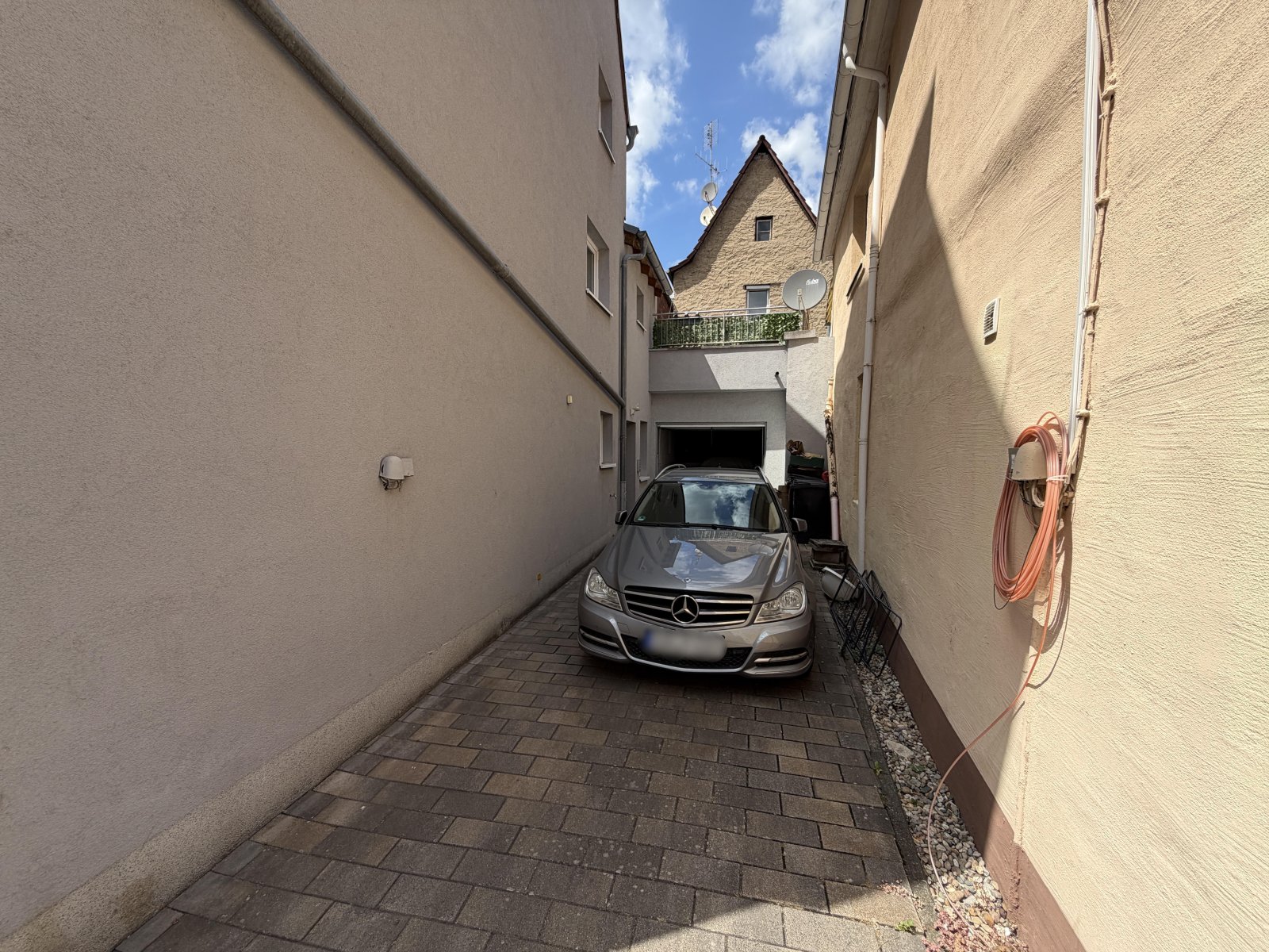 Hof/Garage Hof/Garage
