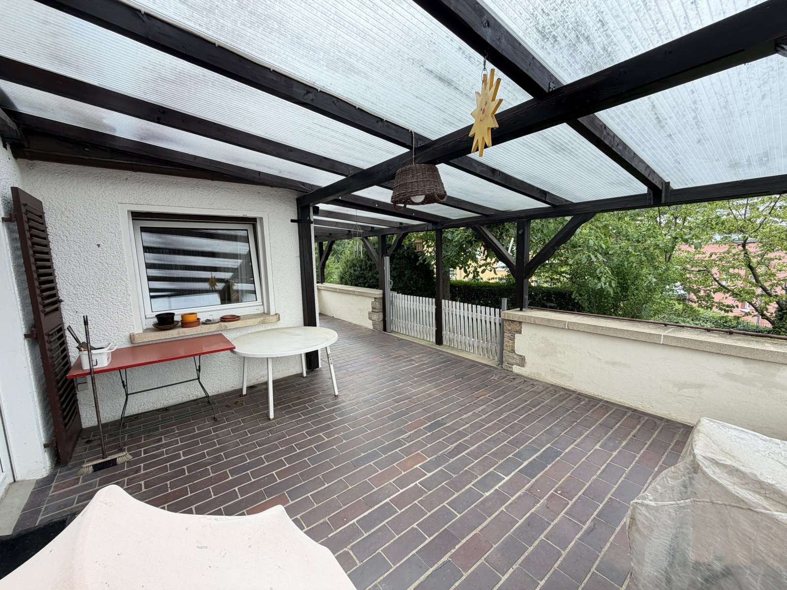EG-ueberdachte Terrasse EG-ueberdachte Terrasse