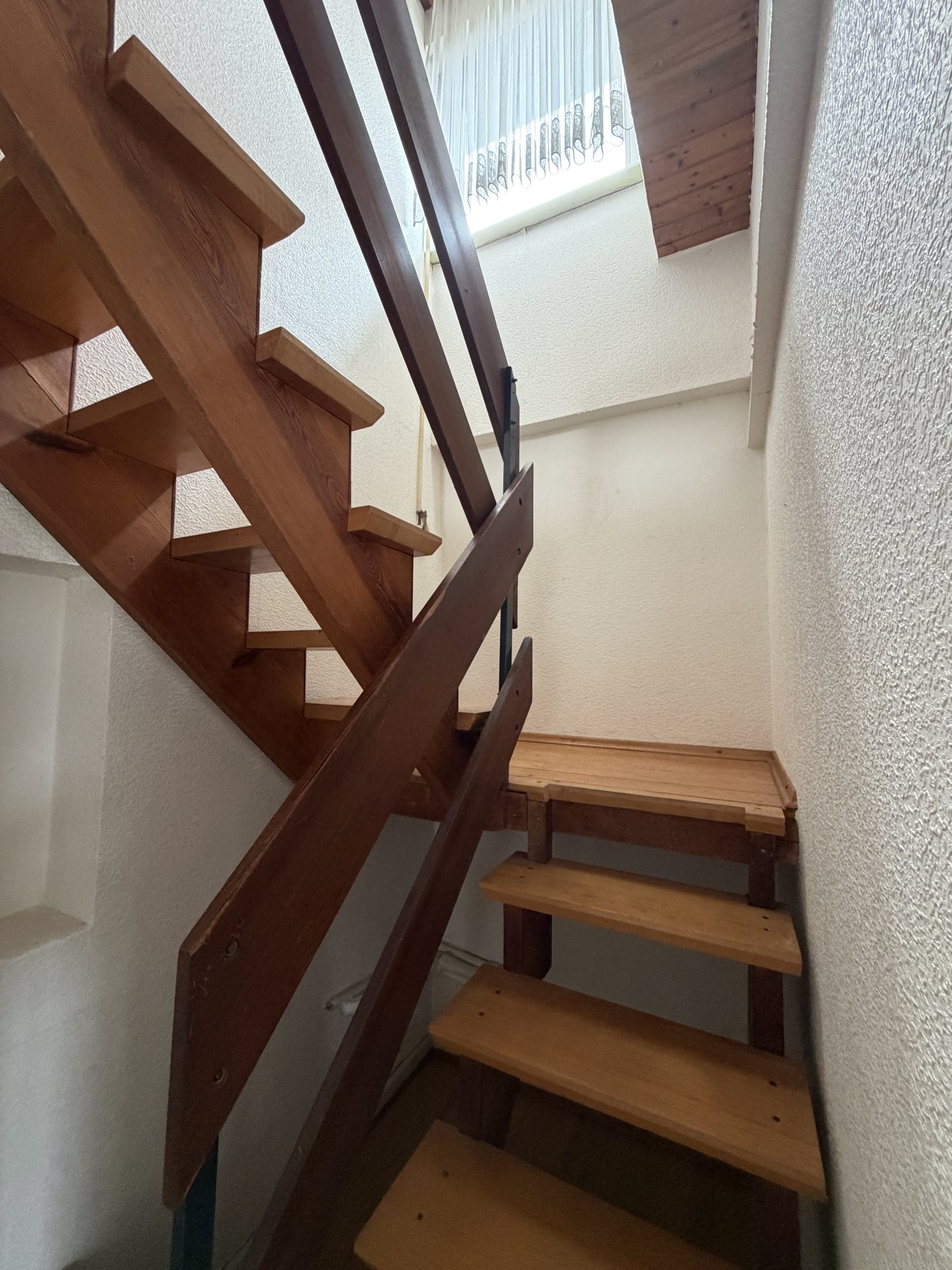 Treppe ins DG Treppe ins DG