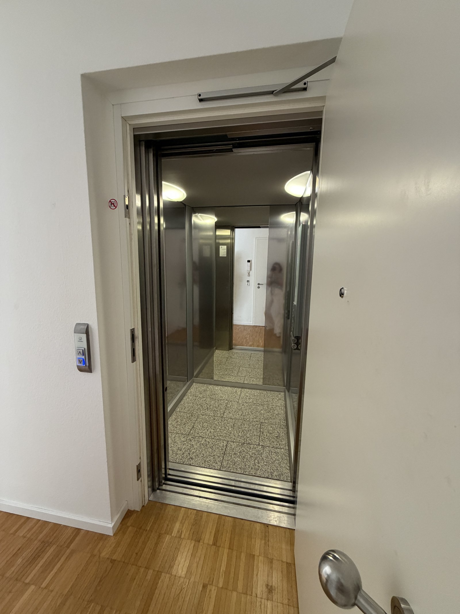 Aufzug in die Wohnung Aufzug in die Wohnung