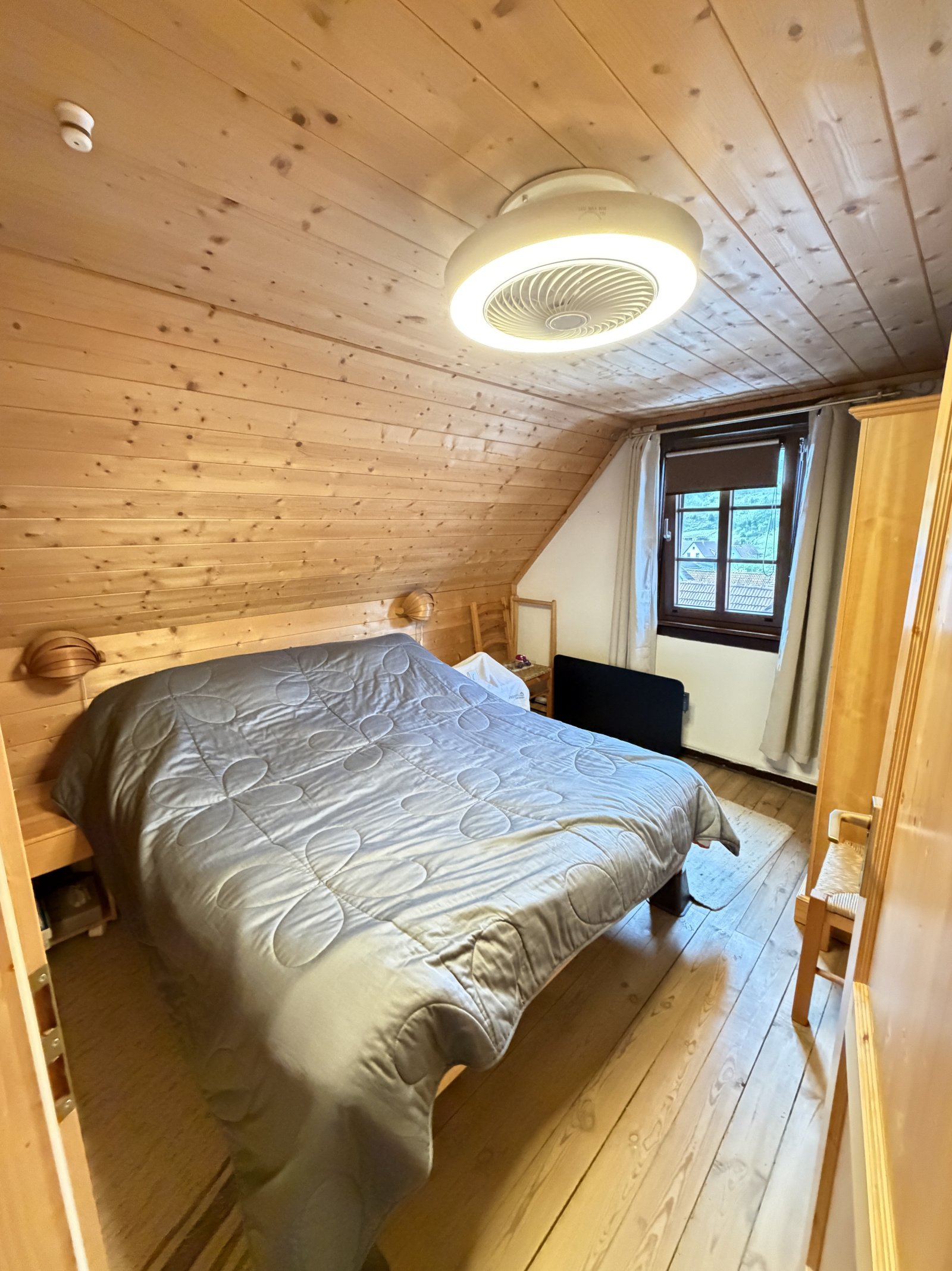 DG-Schlafzimmer 