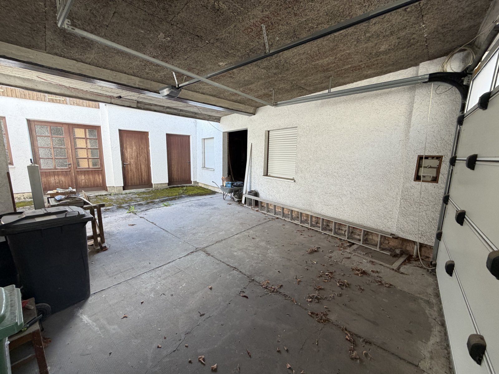 Hof/Carport Hof/Carport